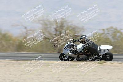 media/Apr-20-2025-CVMA (Sun) [[39090e8767]]/Race 9-Formula LW Twins Shootout/